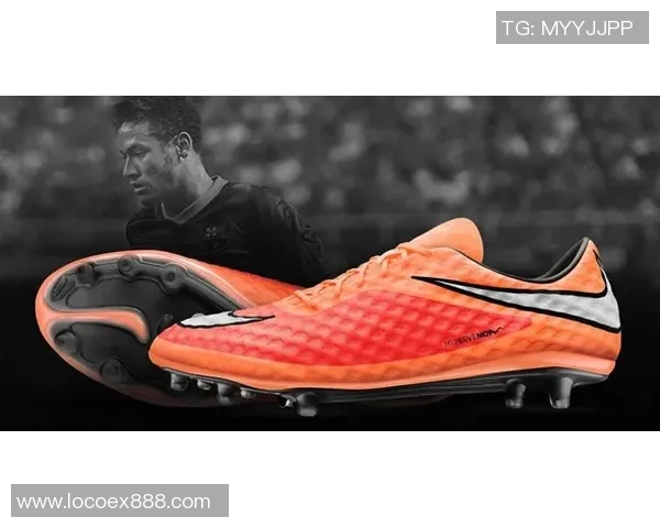 足球球星踢破球鞋怎么办 专业修复与更换技巧解析